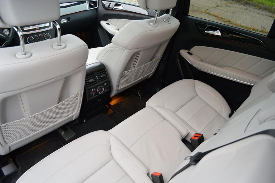 Mercedes-Benz GL550 2013 года  (фото 10 из 47)